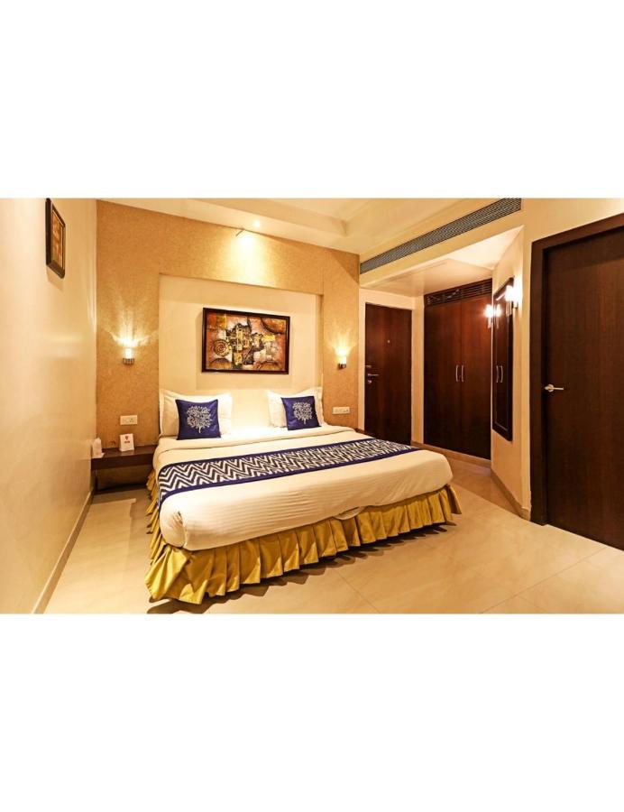 Hotel D Grand, Bareilly Exterior photo